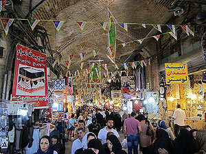 На базарах Тегерана кипит жизнь